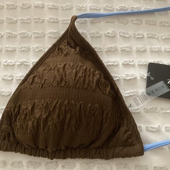 Two-piece string bikini - Picture 3 of 5